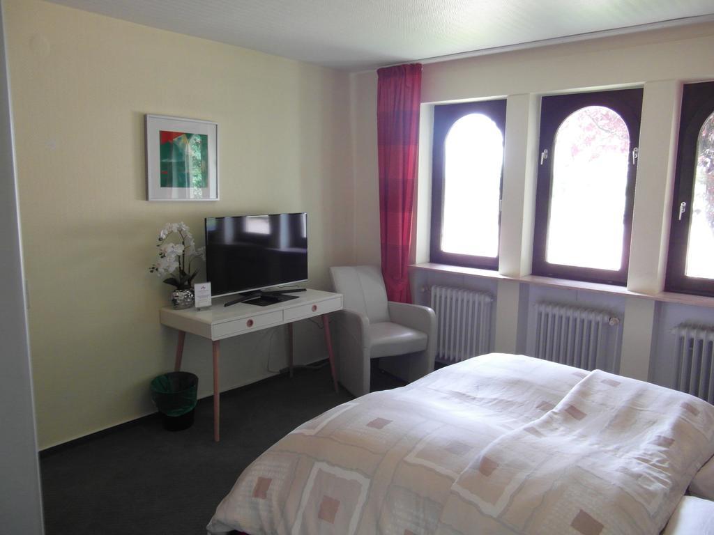 Castello Bianco Hotel Wadern Exterior foto